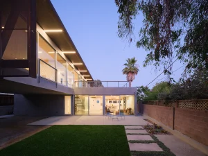 02 Rosewood TaiyoWatanabe TFG7026 300x225