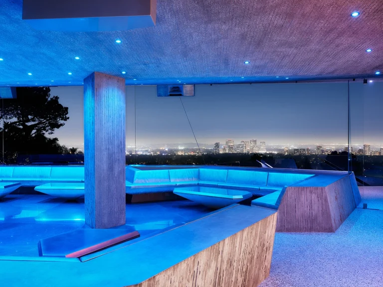 02 ConnerPerry LautnerGoldstein 50S4913 768x576