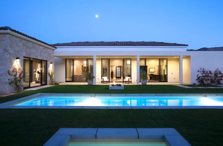 10 Poon Villa Web 768x502