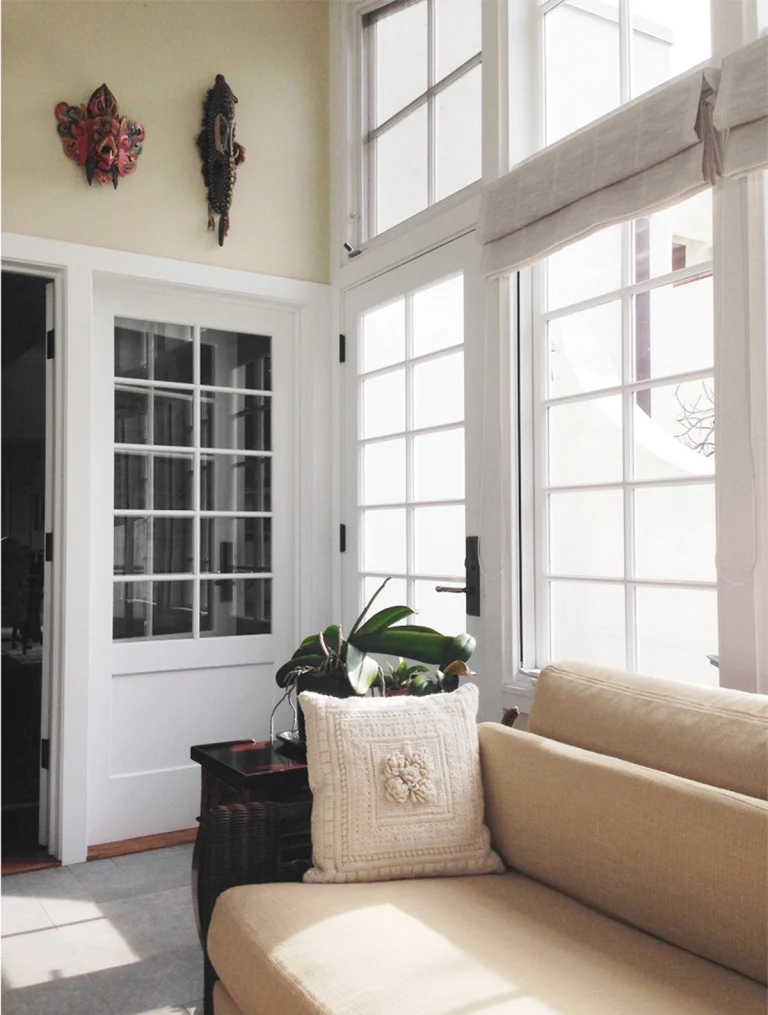 8 LAS PALMAS SUNROOM INSIDE SMALLER 768x1015