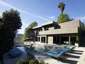 Chu Gooding Hollywood Hills House 300x225