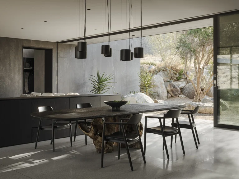 DP97 Dining 1x 768x576