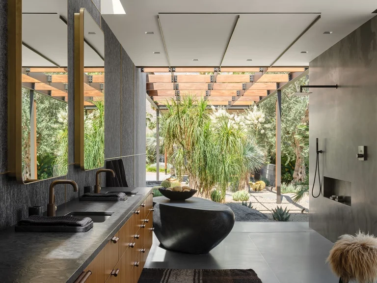 Master Bath 3 1 768x576