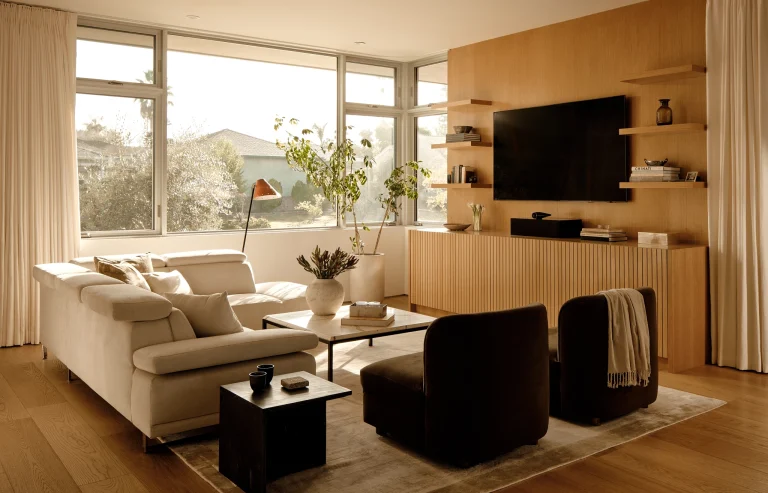 Venn Arch Lowresolution05 768x493