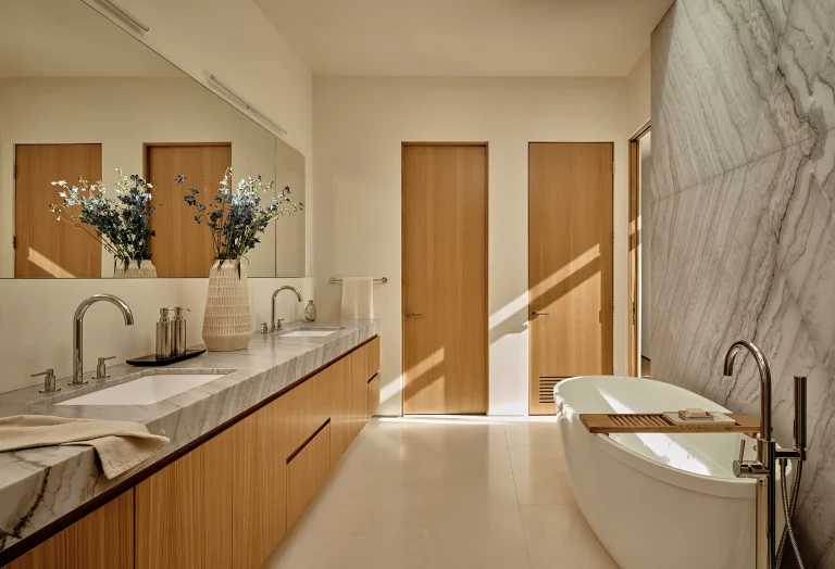 Venn Arch edited102res Lowresolution16 768x524