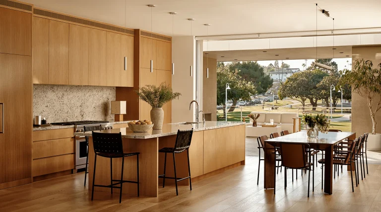 Venn Arch edited72res Lowresolution09 768x429