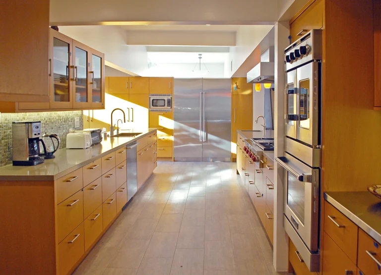 hbd gfx DSC 0115ed for web 768x555